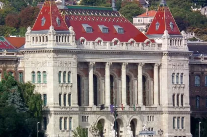 Budapest University of Technology and Economics