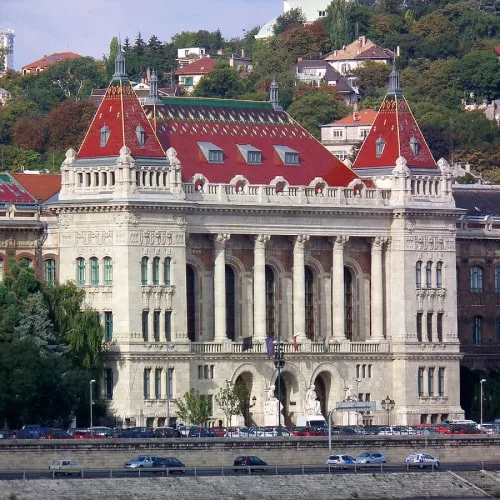 budapest-university-of-technology-and-economics