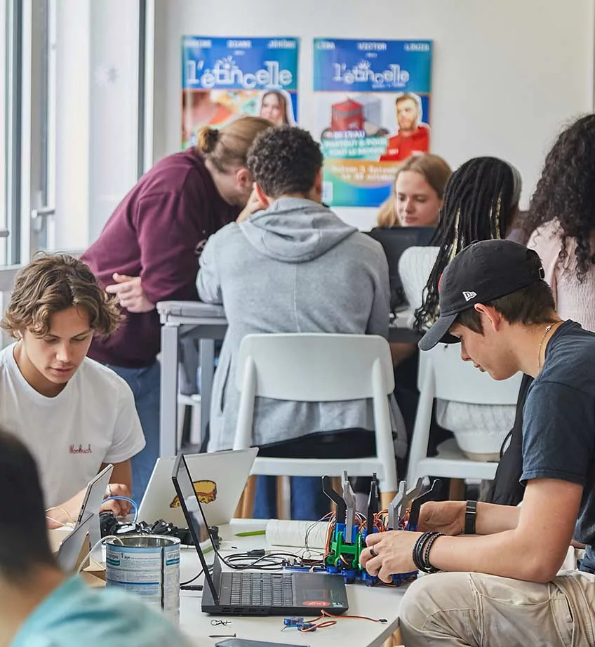 Des étudiants ESME en cours